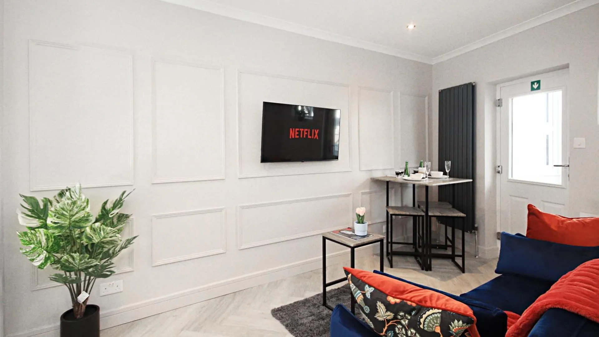 Rayan Heights Cosy 1 Bedroom Flat Sleeps 2 Perfect For Contractors Tourists Families - Free Parking Londyn